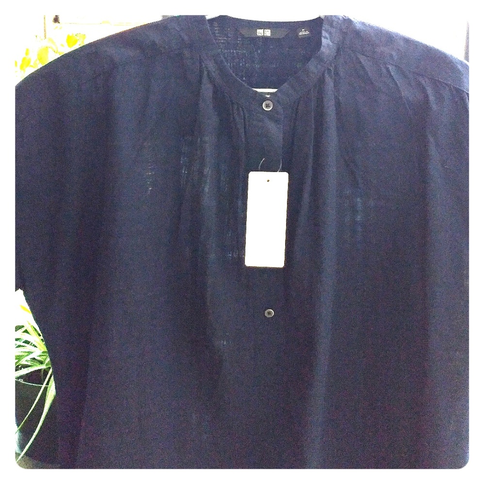 Uniqlo cotton navy blouse